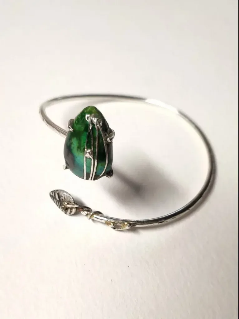 brazalete plata y cerámica modernista
