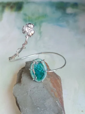 Brazalete plata y cerámica modernista turquesa con flor